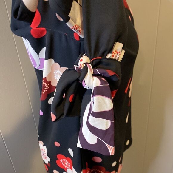 Z Ann Taylor Women’s Small Blouse Floral Long Sleeve Neck Clasp Slit Cuff Ties - Picture 4 of 8